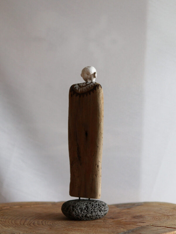 Bersi (wearing a woollen sweater) - Image 8
